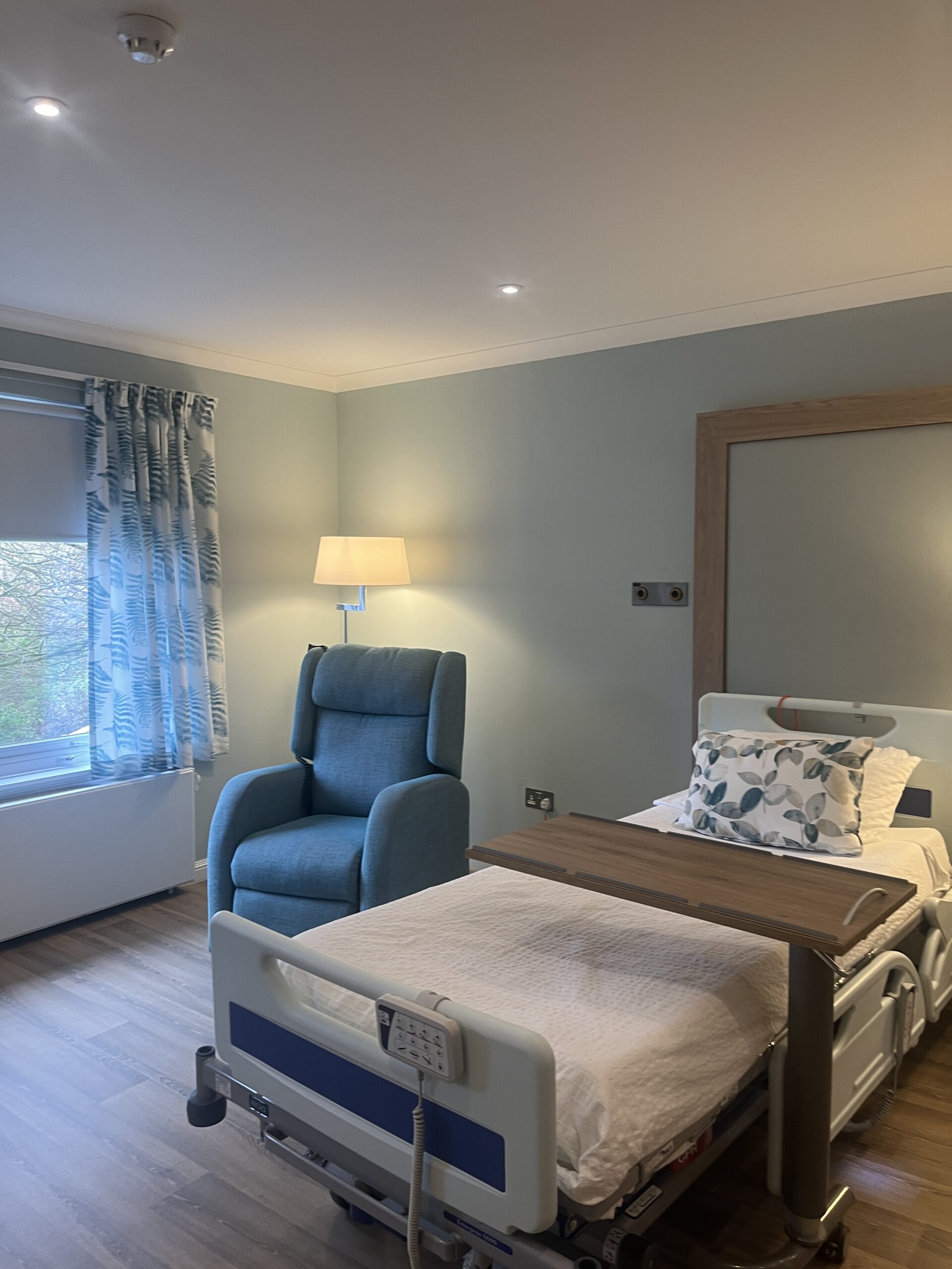 Strathcarron Hospice Holly Room (4)
